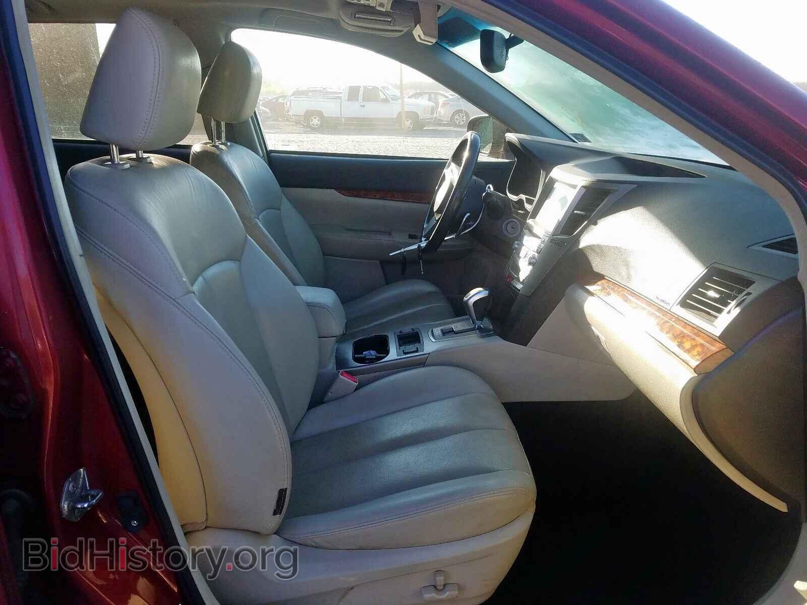 2011 SUBARU OUTBACK - VIN: 4S4BRBLC8B3368018 - Photo 4