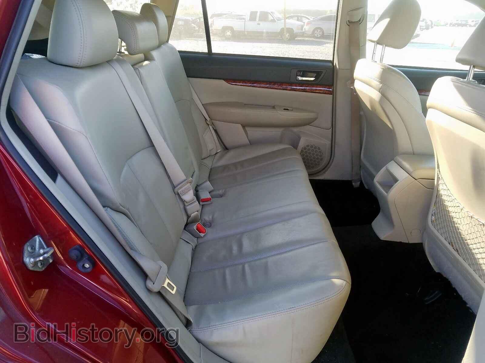 2011 SUBARU OUTBACK - VIN: 4S4BRBLC8B3368018 - Photo 5