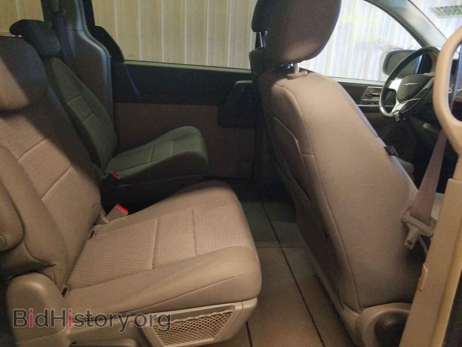 2008 CHRYSLER MINIVAN - VIN: 2A8HR54P88R769465 - Фото 6