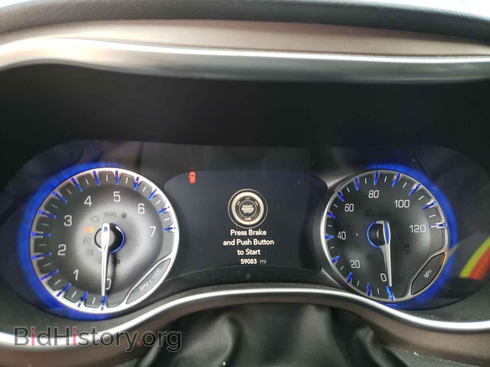 2018 CHRYSLER PACIFICA - VIN: 2C4RC1EG3JR306837 - Photo 8