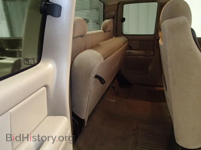 2005 CHEVROLET SILVERADO - VIN: 2GCEC19V351169958 - Фото 6