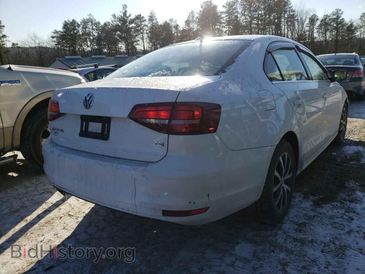 2017 VOLKSWAGEN JETTA - VIN: 3VWB67AJ3HM270076 - Фото 4