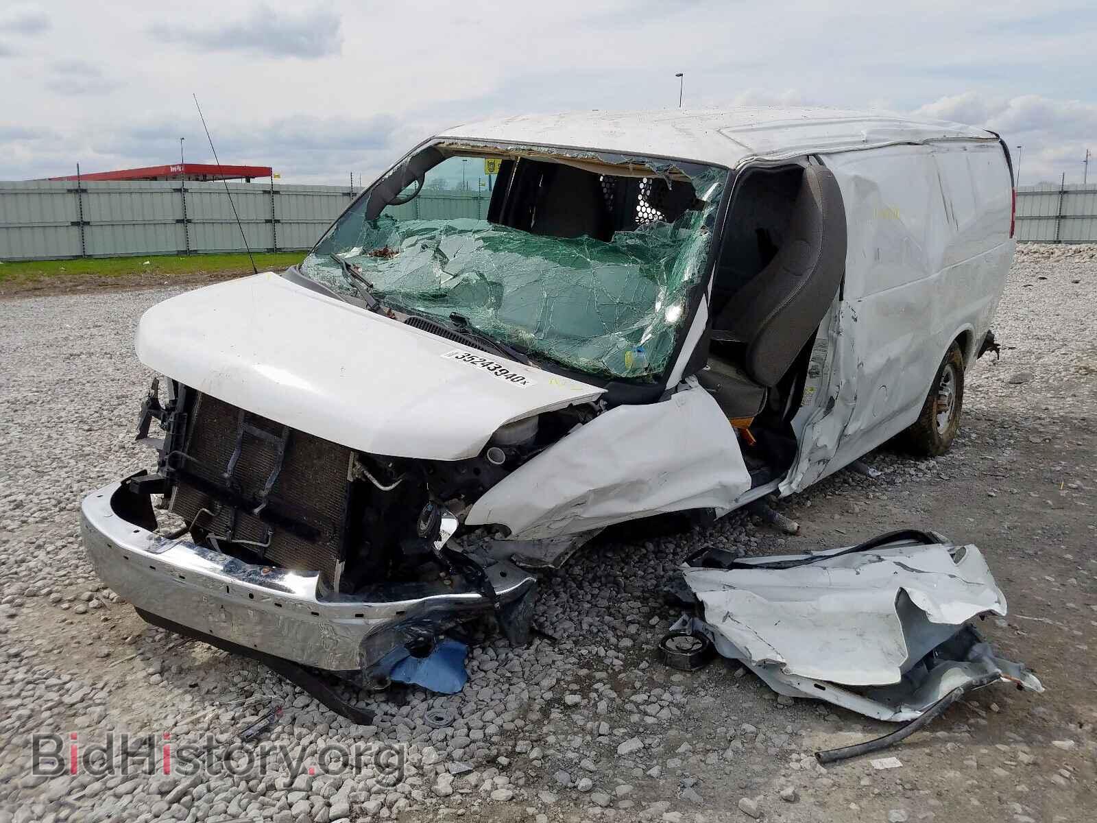 2014 GMC SAVANA - VIN: 1GTW7FCA4E1915349 - Фото 2