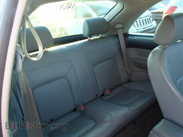 2004 VOLKSWAGEN BEETLE - VIN: 3VWCD31C64M417506 - Фото 6