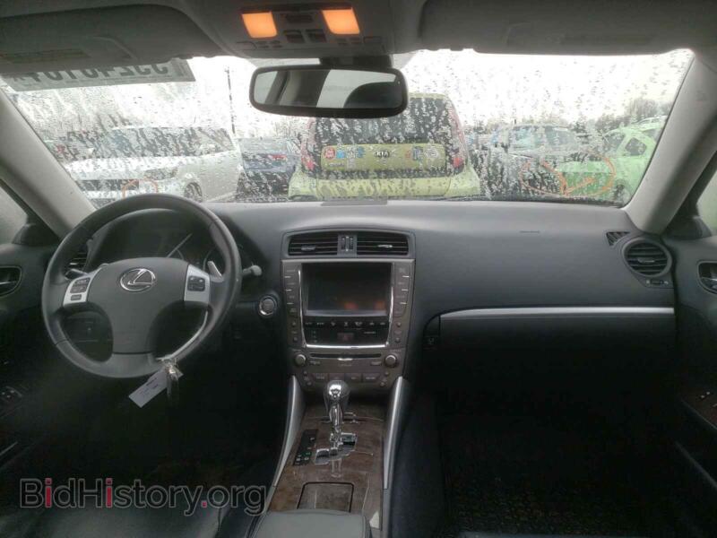 2012 Lexus IS (VIN JTHCF5C25C5060593) — фото 9 из 10
