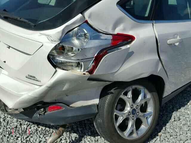 2012 FORD FOCUS - VIN: 1FAHP3M23CL413700 - Фото 9