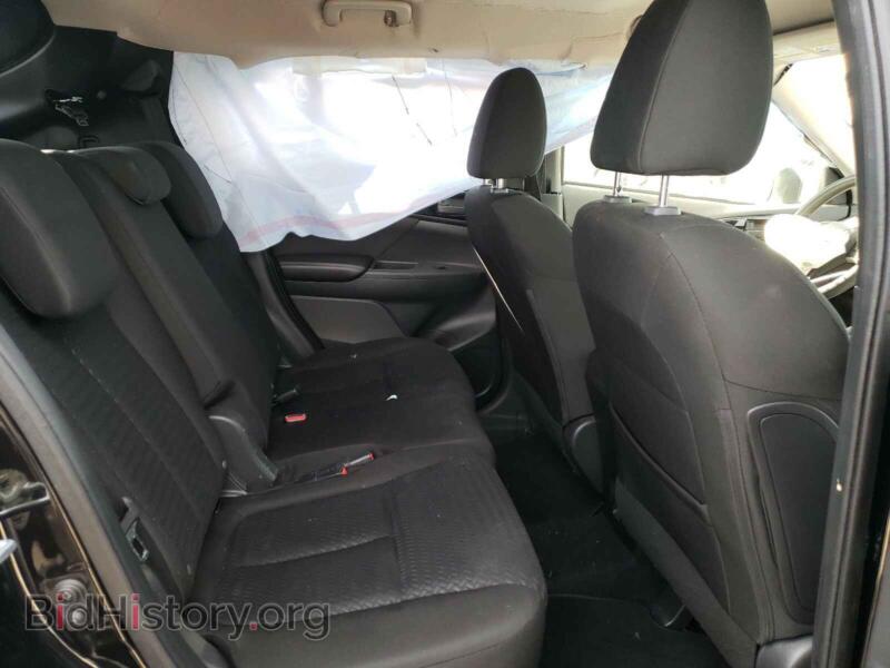 2019 Mitsubishi ECLIPSE (VIN JA4AT3AA3KZ045883) — photo 6 of 10