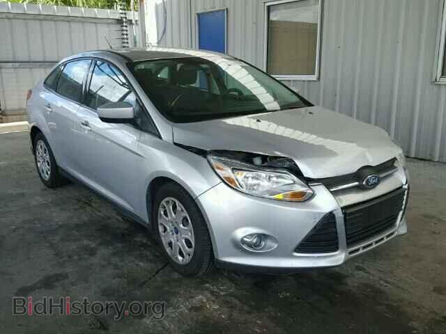 Photo 1FAHP3F26CL122962 - FORD FOCUS 2012