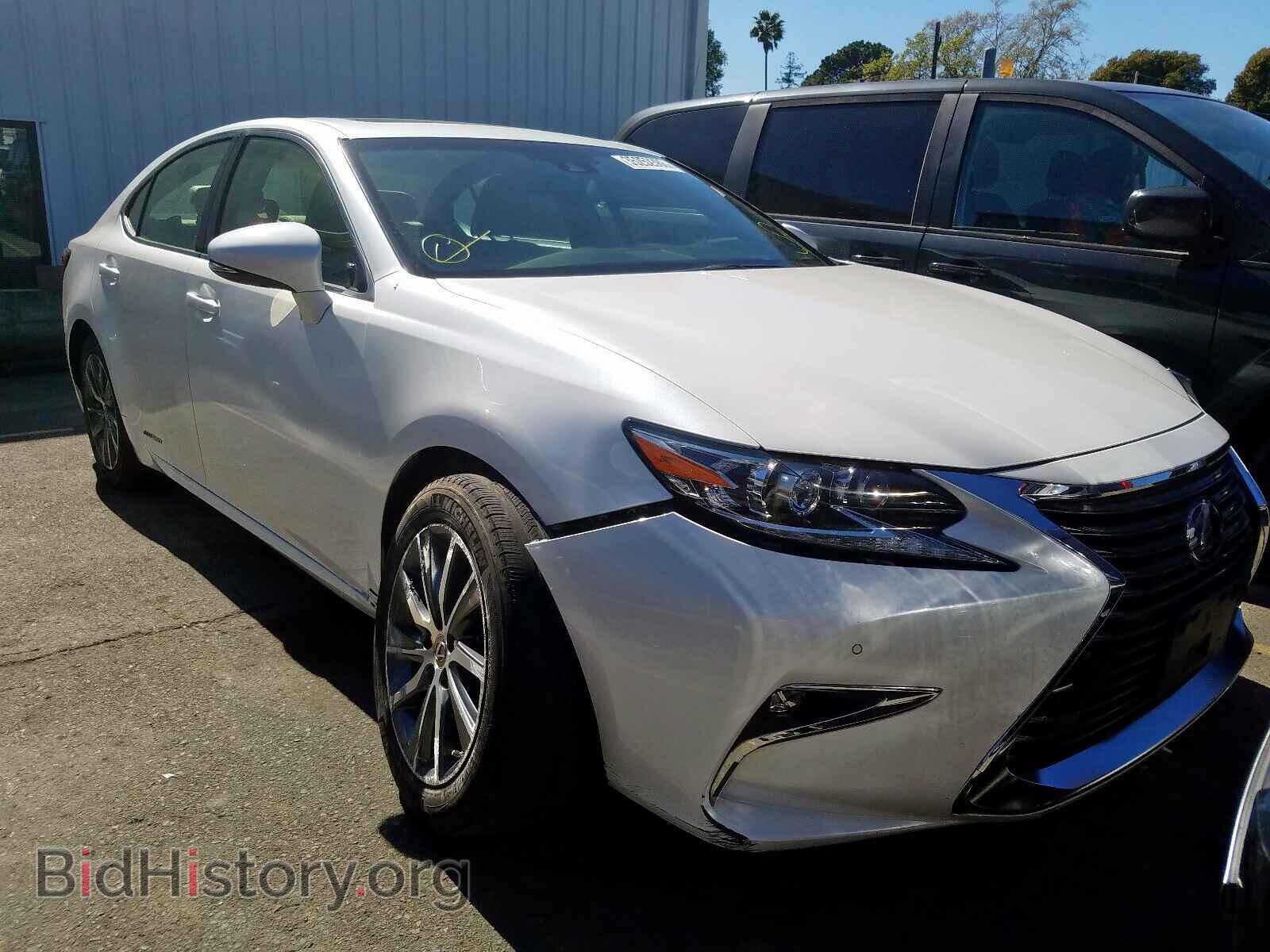 Photo JTHBW1GG9H2135864 - LEXUS ES300 2017