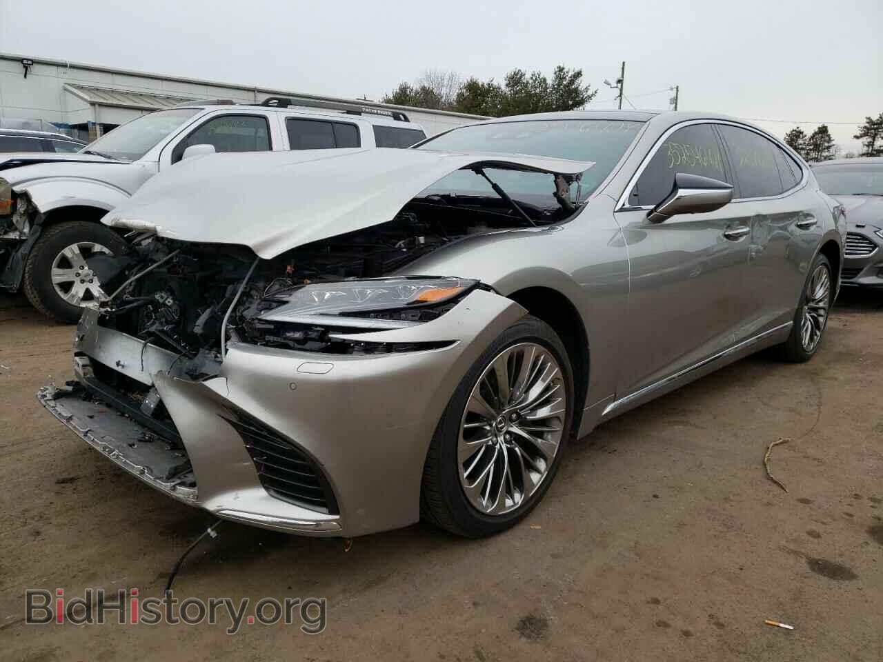 2018 LEXUS LS500 - VIN: JTHC5LFF2J5000905 - Фото 2