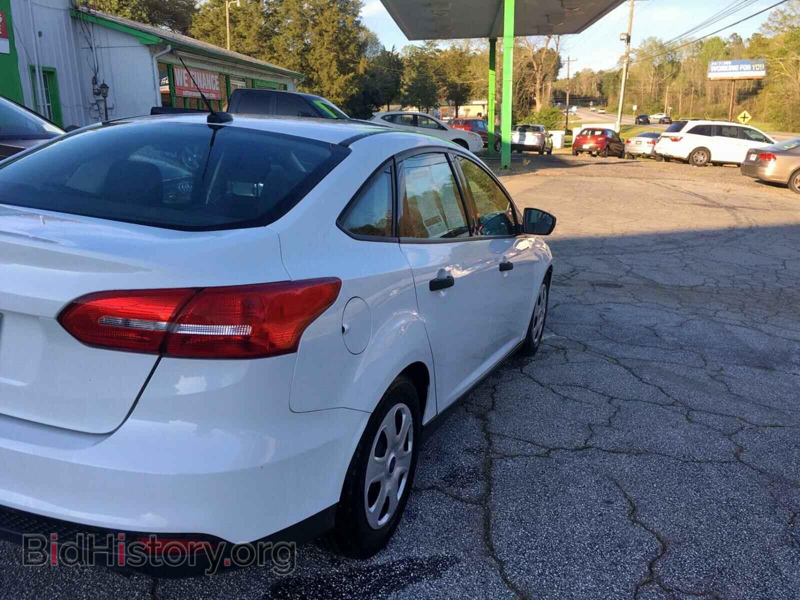 2016 FORD FOCUS - VIN: 1FADP3E27GL325624 - Photo 4