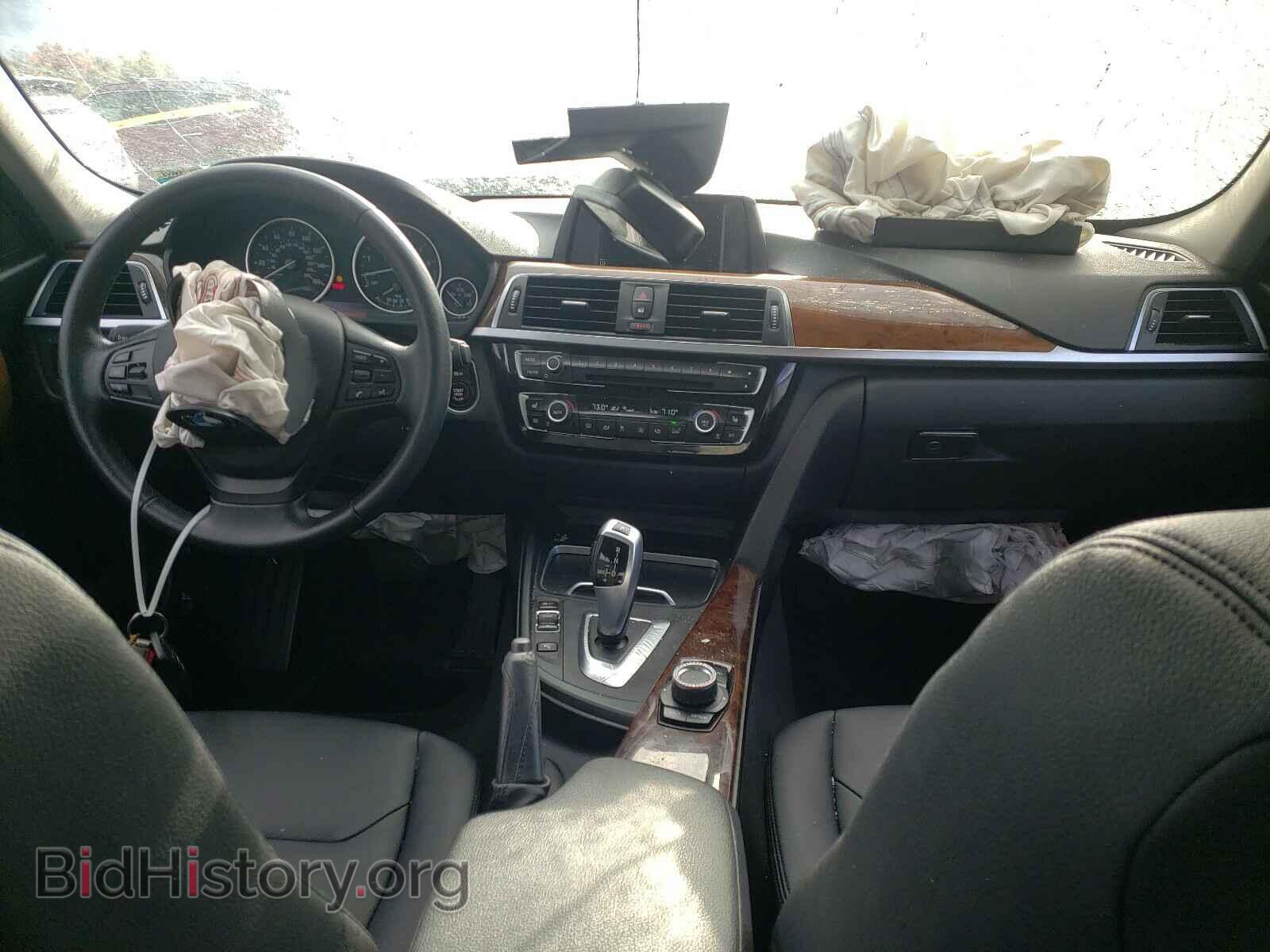 2016 BMW 3 SERIES - VIN: WBA8E5G51GNU20119 - Фото 9