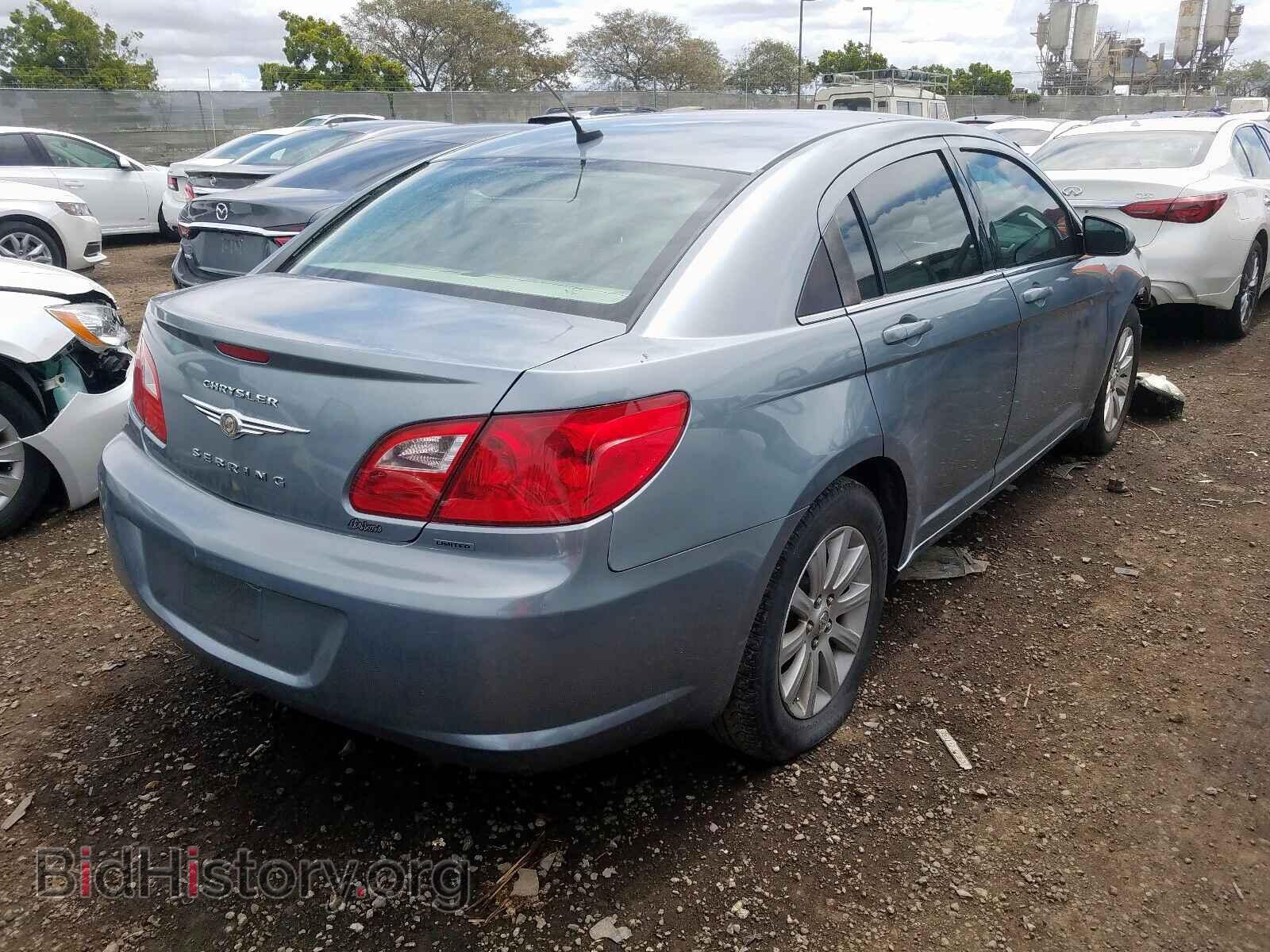2010 CHRYSLER SEBRING - VIN: 1C3CC5FB3AN120121 - Фото 4