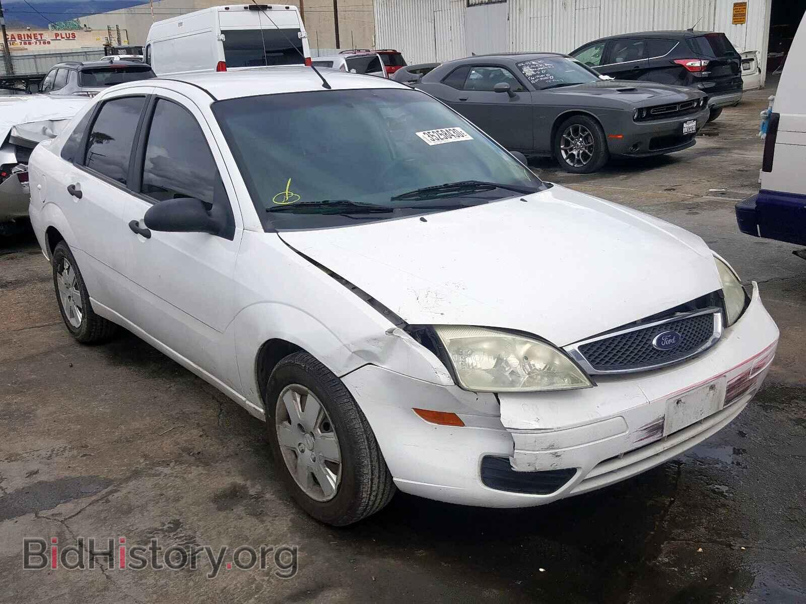 Фотография 1FAHP34NX7W293960 - FORD FOCUS 2007