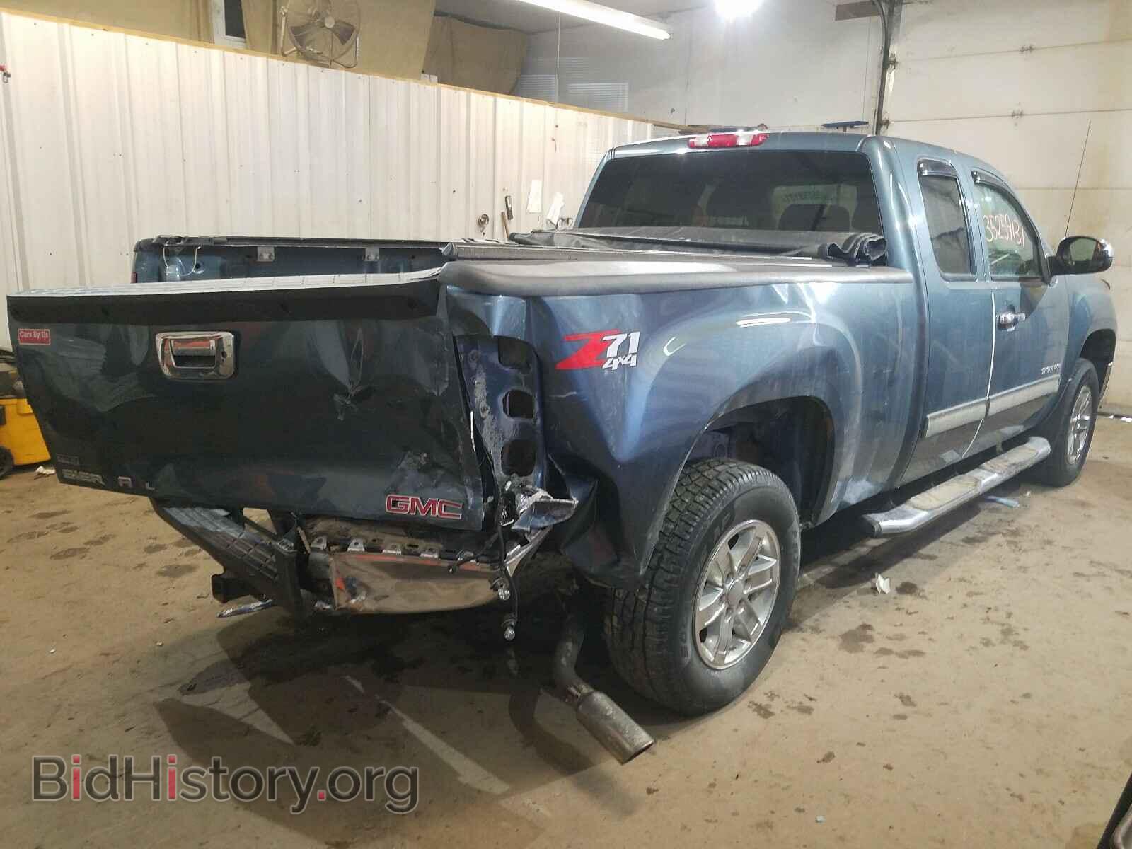 2011 GMC SIERRA - VIN: 1GTR2VE36BZ338759 - Фото 4
