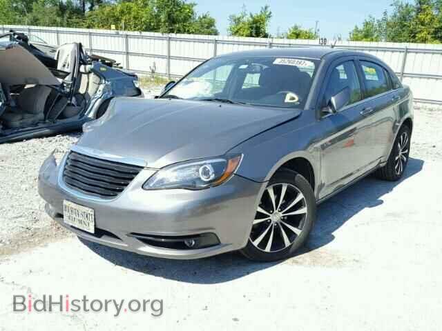 2013 CHRYSLER 200 - VIN: 1C3CCBBBXDN539253 - Фото 2