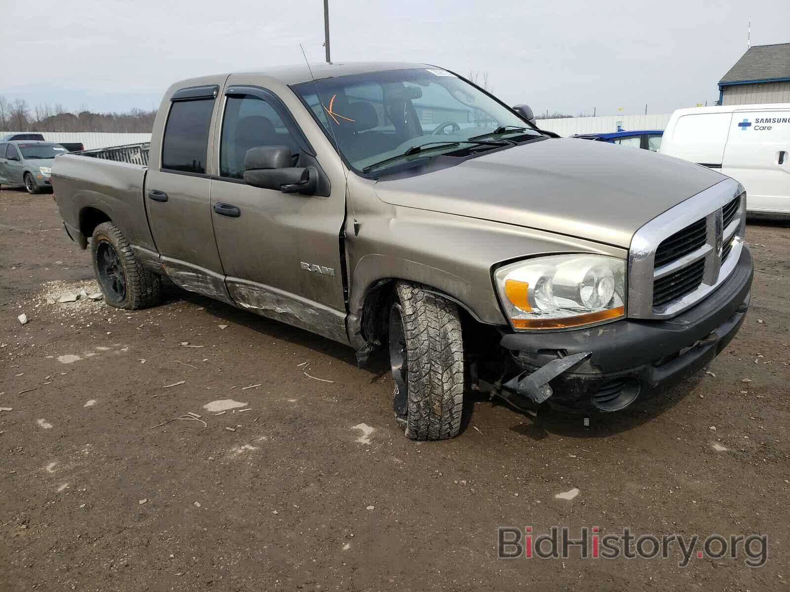 Photo 1D7HU18N28J203691 - DODGE RAM 1500 2008