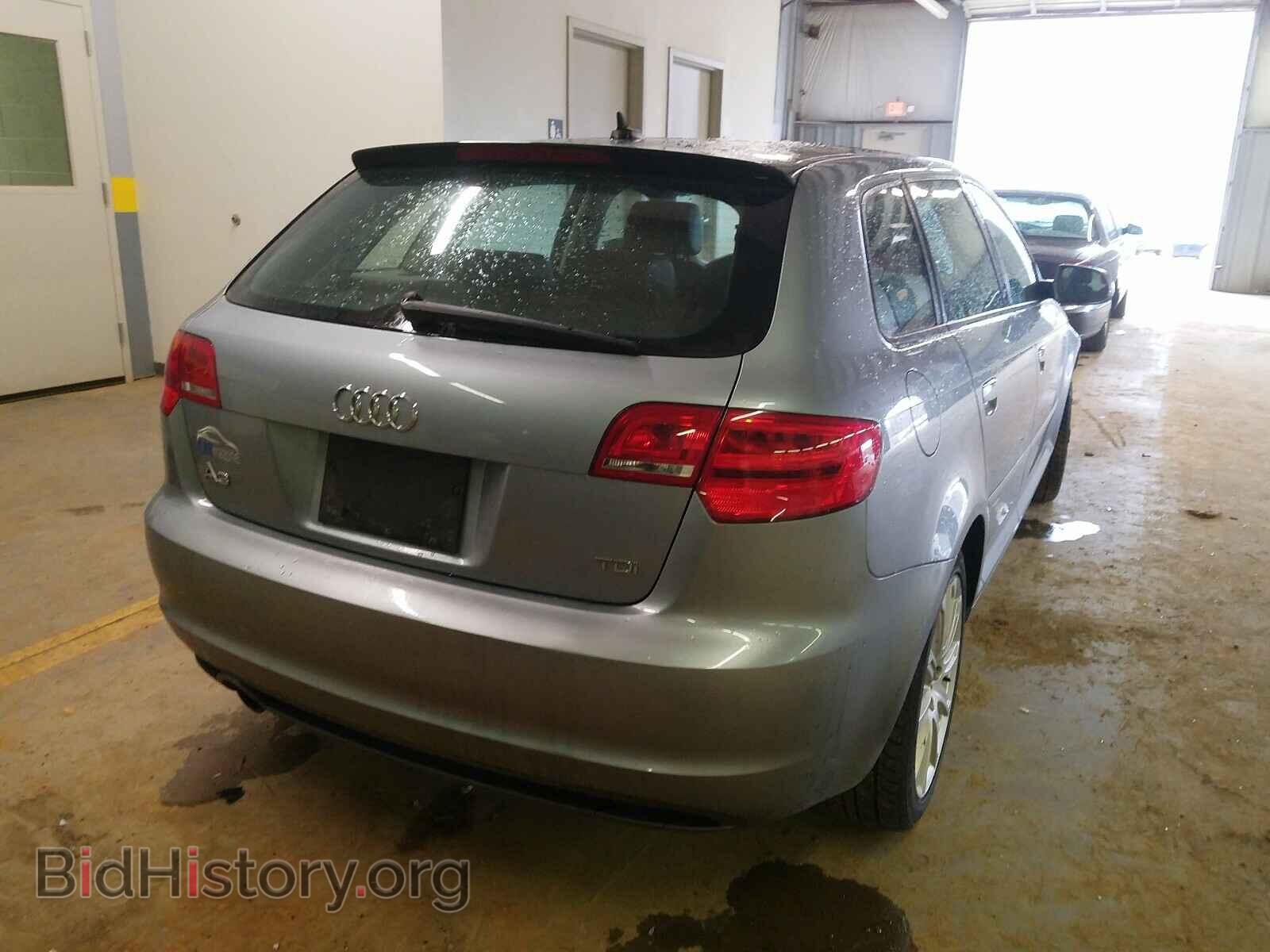 2011 AUDI A3 - VIN: WAUKJAFMXBA083050 - Photo 4