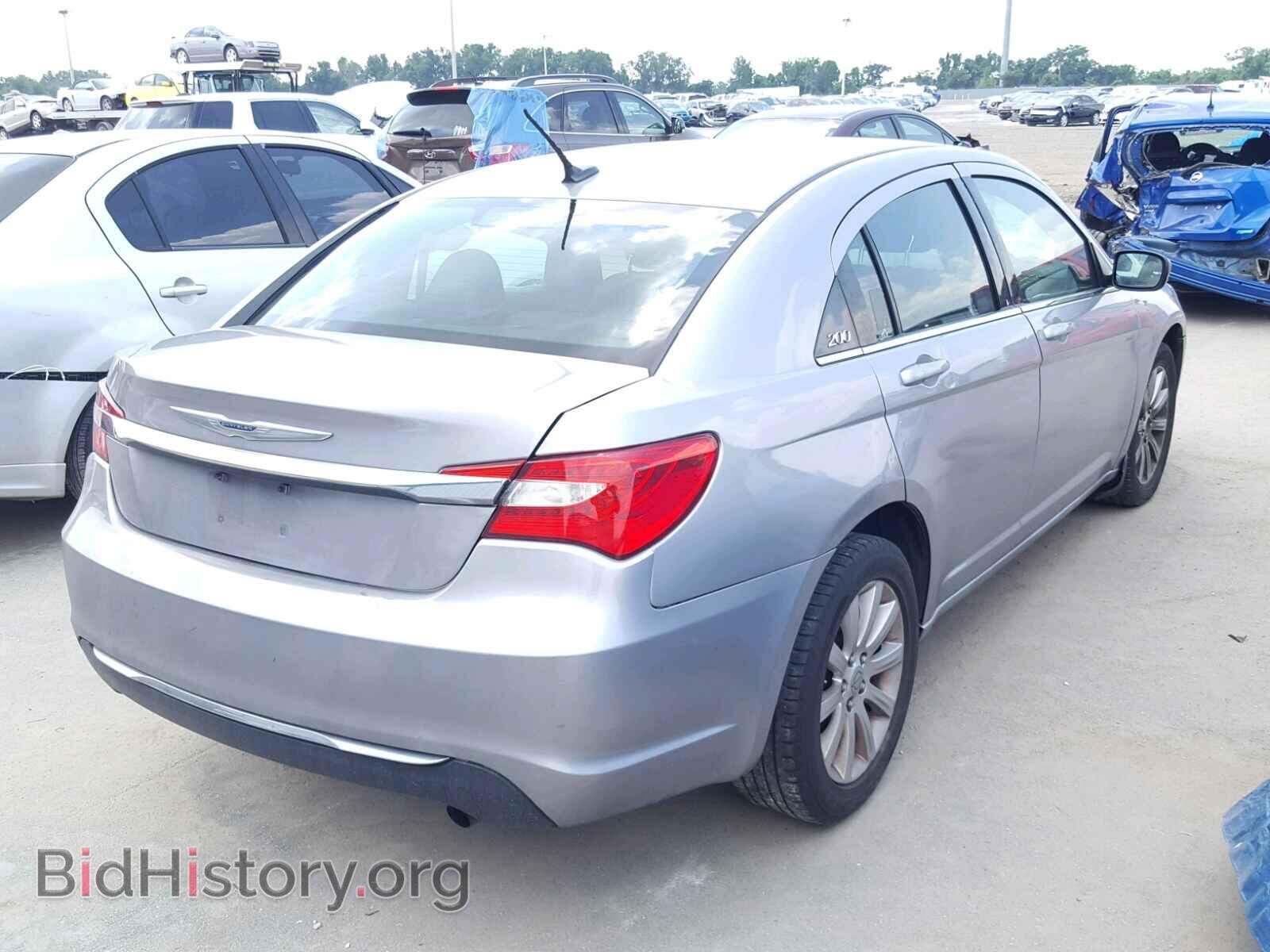 2014 CHRYSLER 200 - VIN: 1C3CCBBB1EN137557 - Фото 4