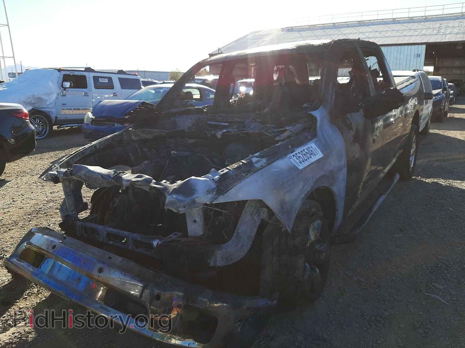 2015 RAM 1500 - VIN: 1C6RR7TM6FS720153 - Photo 2