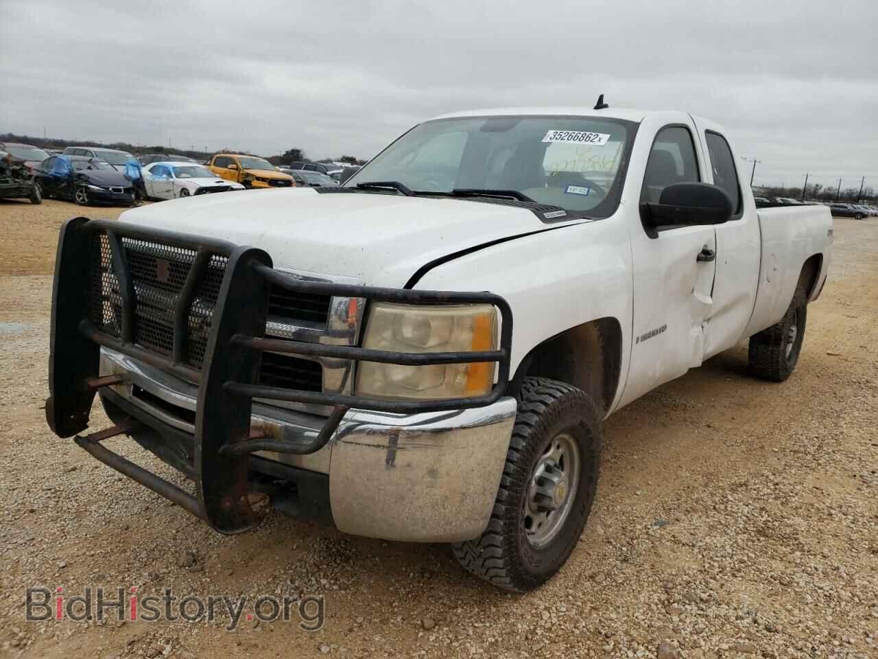 2008 CHEVROLET SILVERADO - VIN: 1GCHC29668E141652 - Фото 2