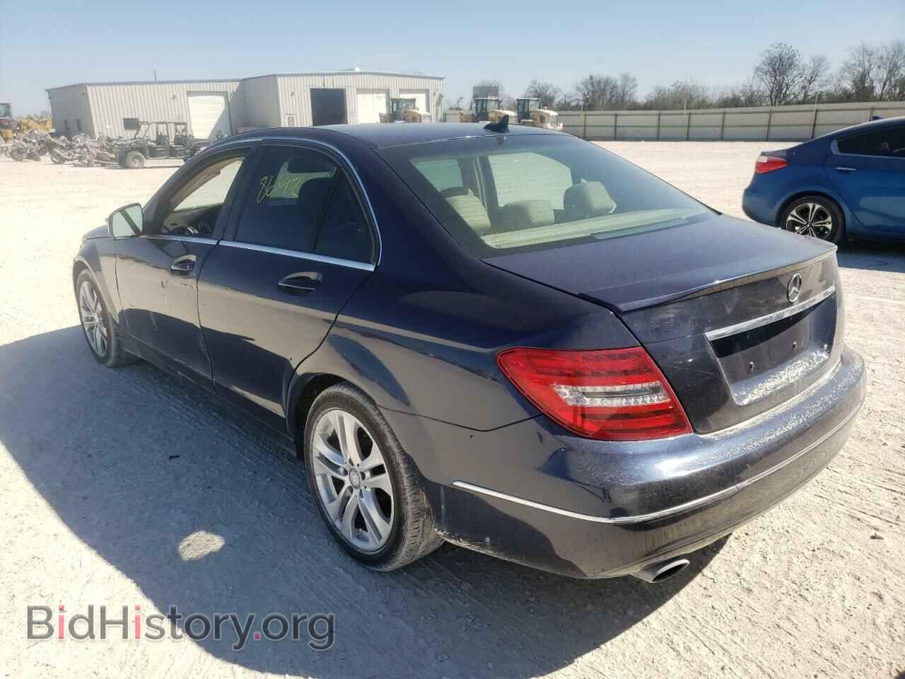 2014 MERCEDES-BENZ C-CLASS - VIN: WDDGF4HB1EA966164 - Фото 3