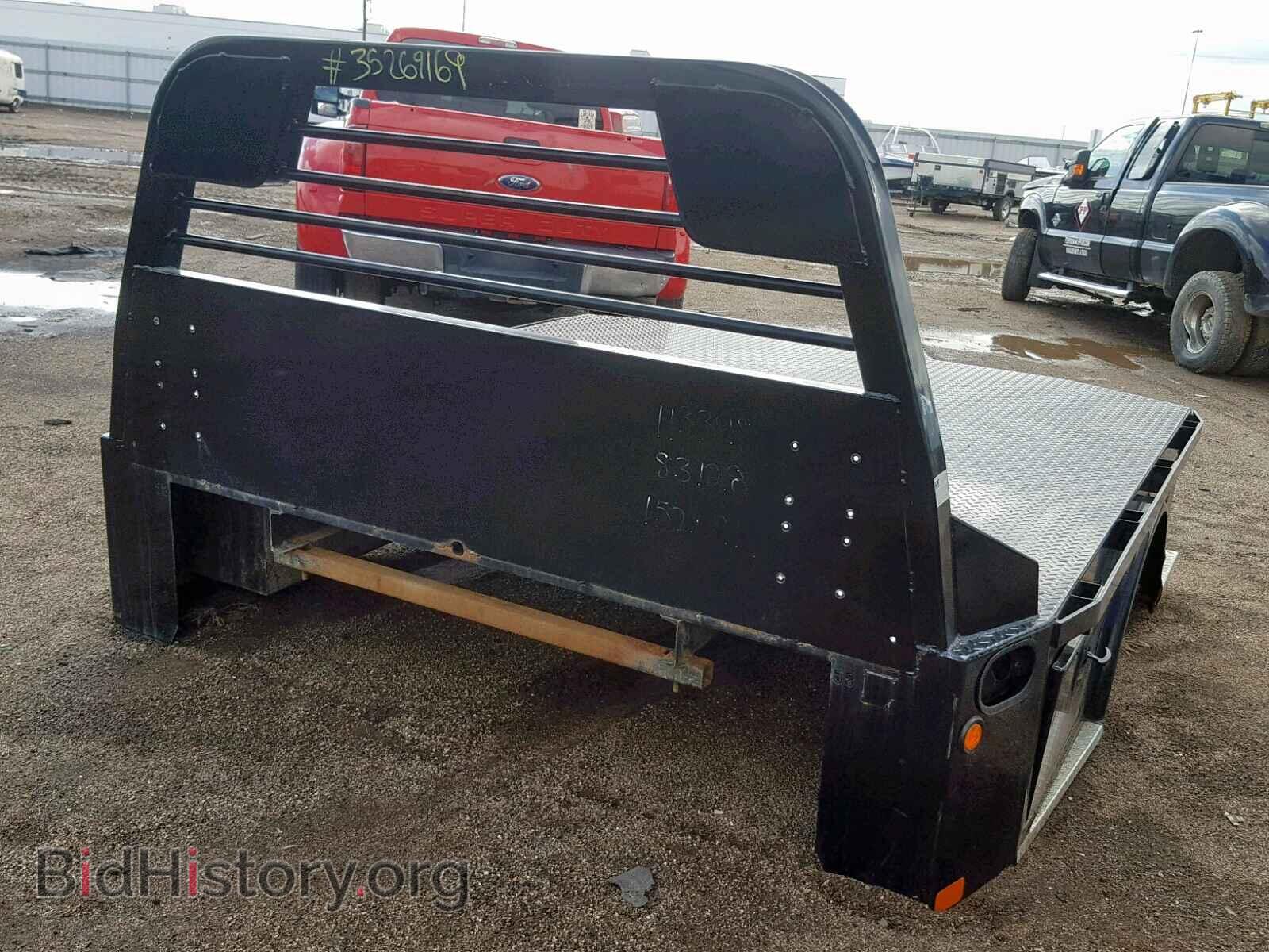 2018 RAM 3500 ST - VIN: 3C63RRGL4JG374865 - Фото 2