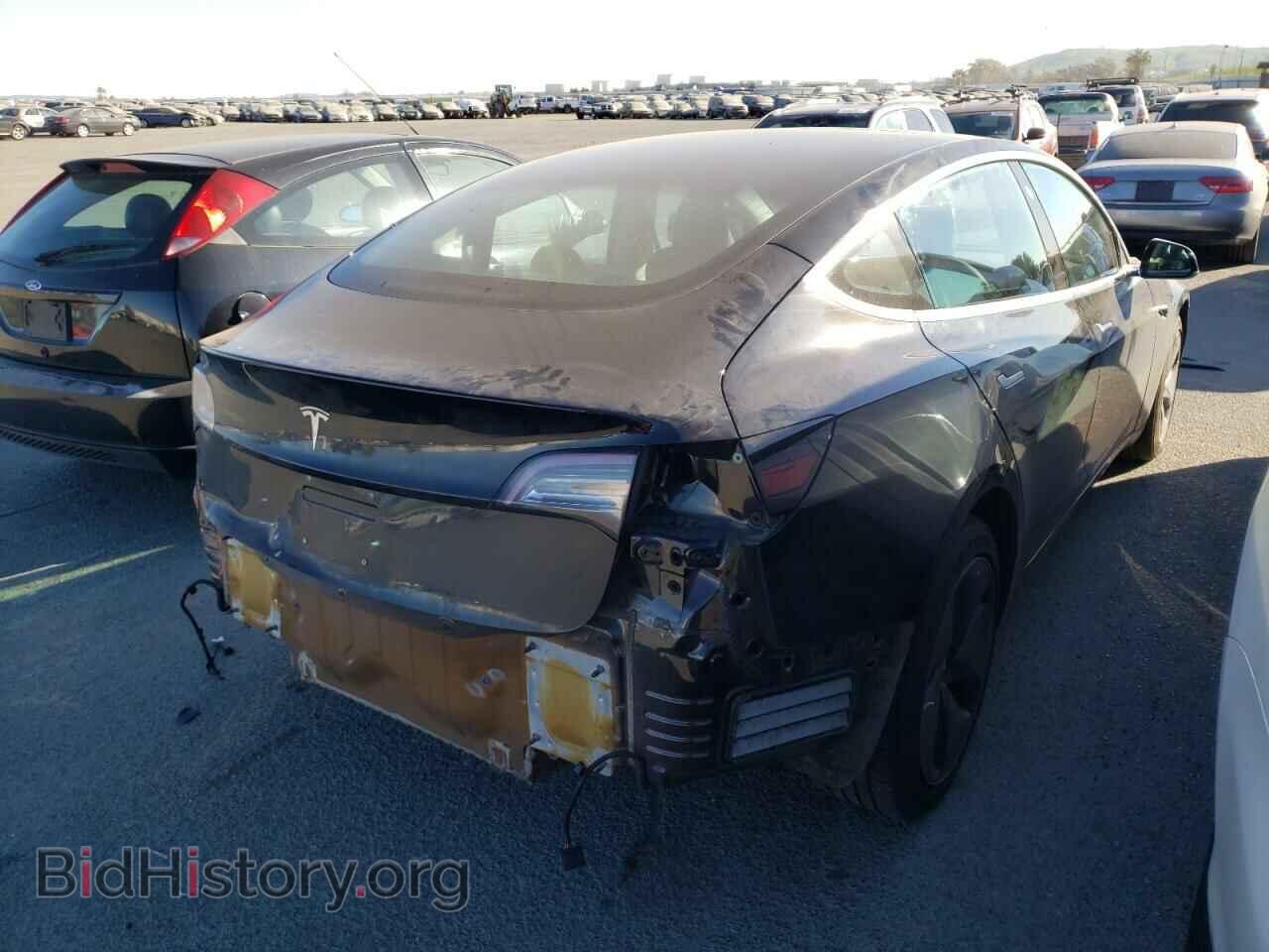 2018 TESLA MODEL 3 - VIN: 5YJ3E1EB8JF073294 - Фото 4