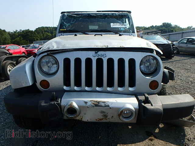 2011 JEEP WRANGLER - VIN: 1J4AA5D12BL637193 - Фото 9