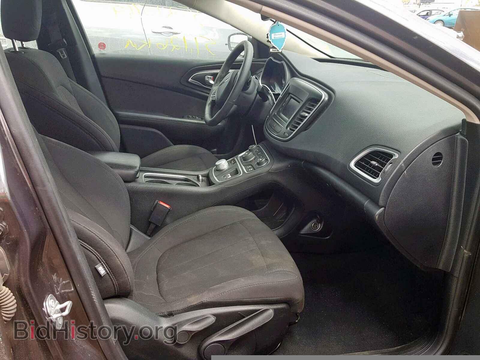 2016 CHRYSLER 200 - VIN: 1C3CCCFB9GN182345 - Photo 5