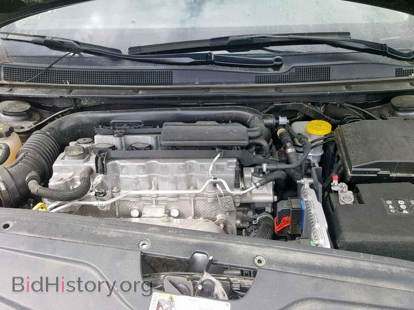 2016 CHRYSLER 200 - VIN: 1C3CCCFB9GN182345 - Photo 7