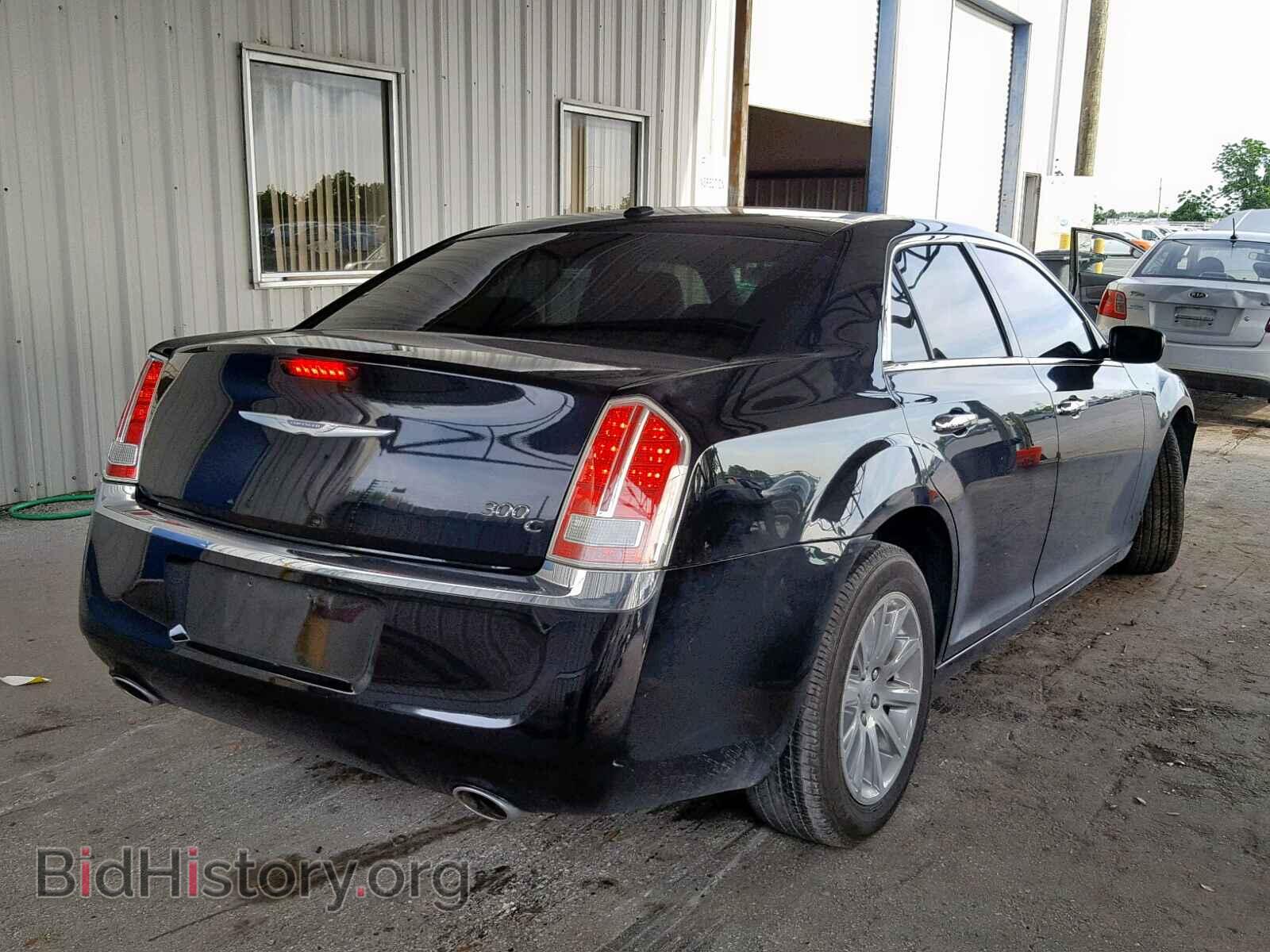 2011 CHRYSLER 300 - VIN: 2C3CA6CT9BH594898 - Фото 4