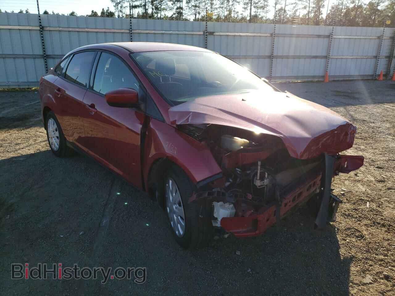Photo 1FAHP3F22CL247652 - FORD FOCUS 2012