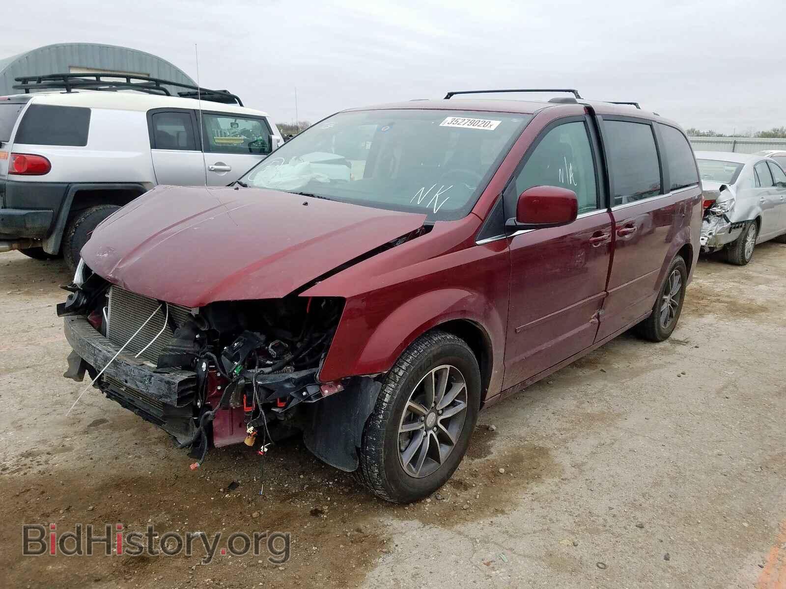 2017 DODGE CARAVAN - VIN: 2C4RDGCG9HR625592 - Фото 2