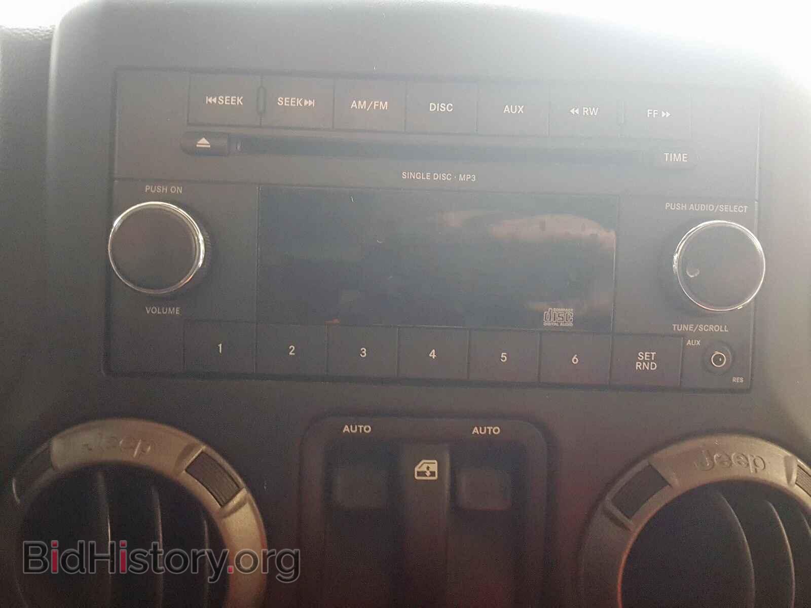 2011 JEEP WRANGLER - VIN: 1J4AA2D19BL513985 - Фото 9
