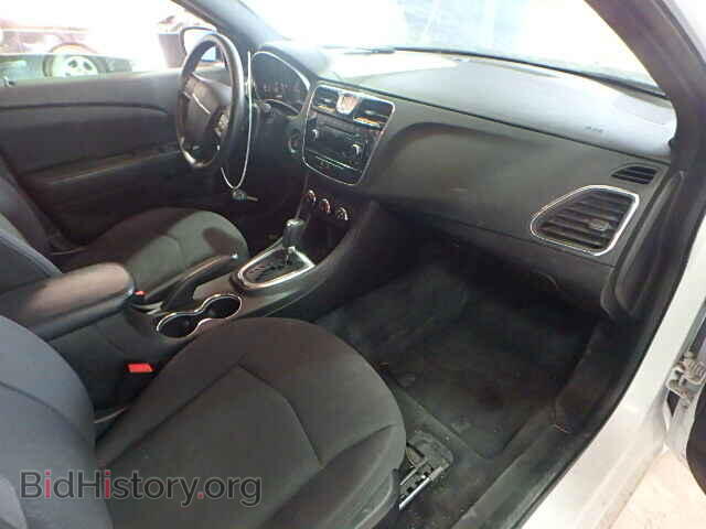 2013 CHRYSLER 200 - VIN: 1C3CCBAB1DN733588 - Фото 5