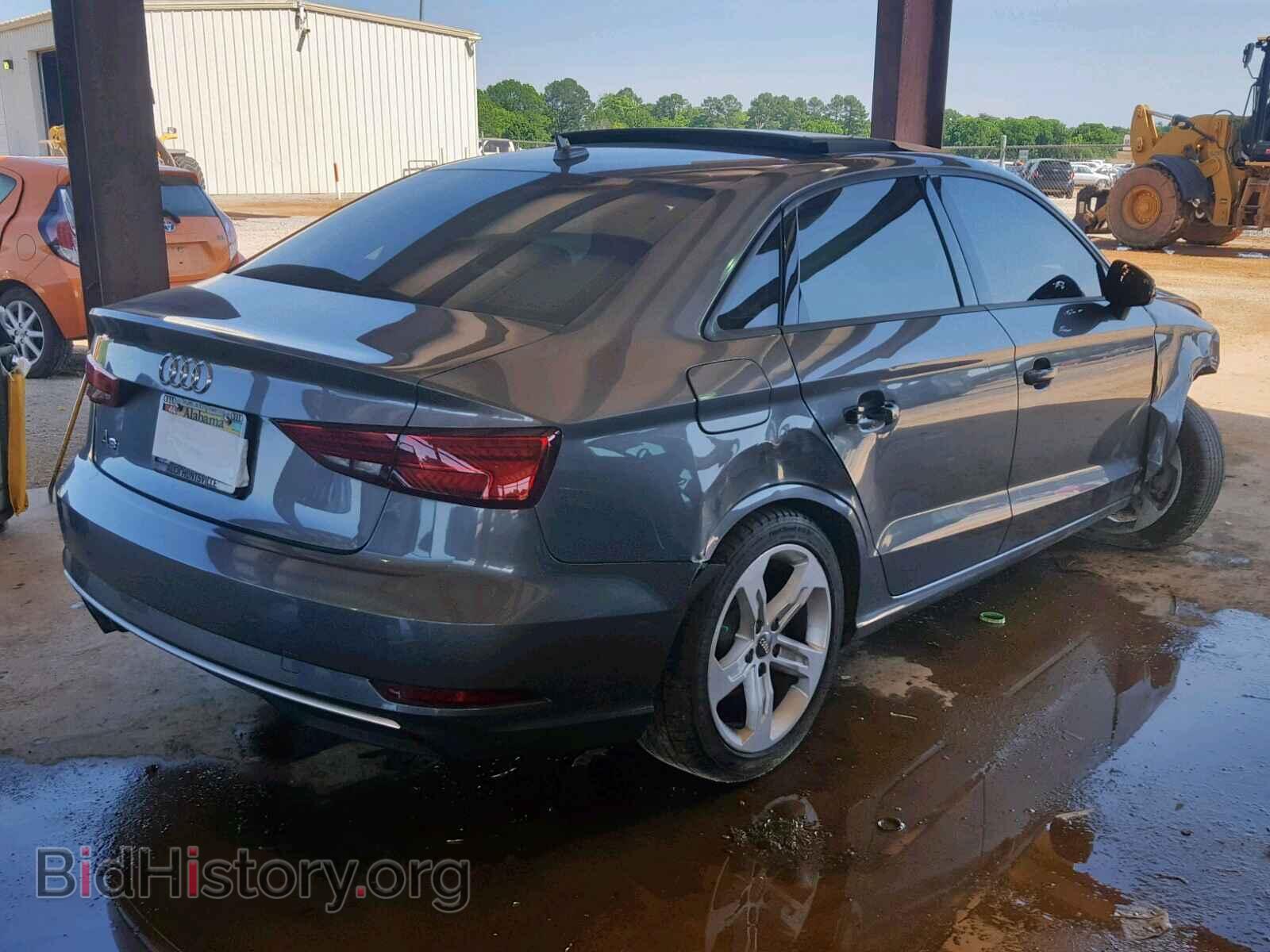 2017 AUDI A3 - VIN: WAUAUGFF1H1042550 - Фото 4