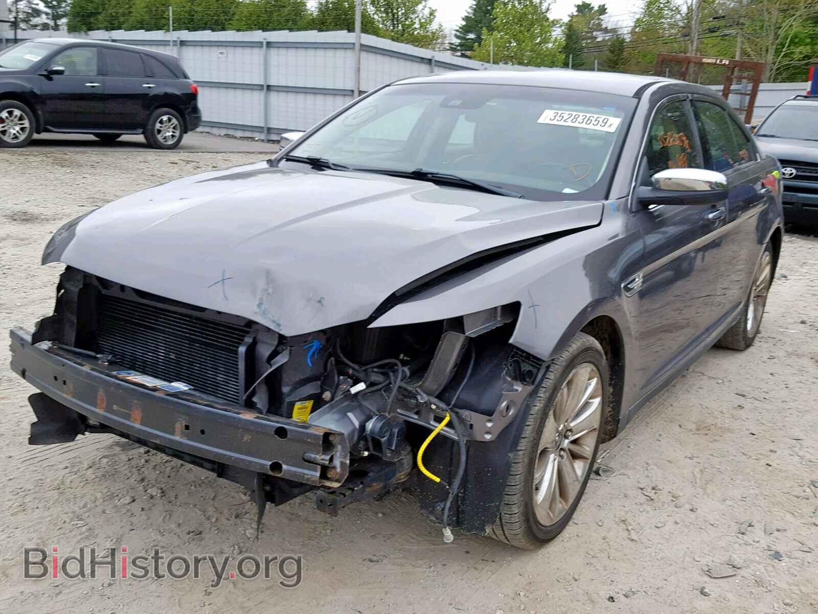 2011 FORD TAURUS - VIN: 1FAHP2FW2BG139570 - Фото 2