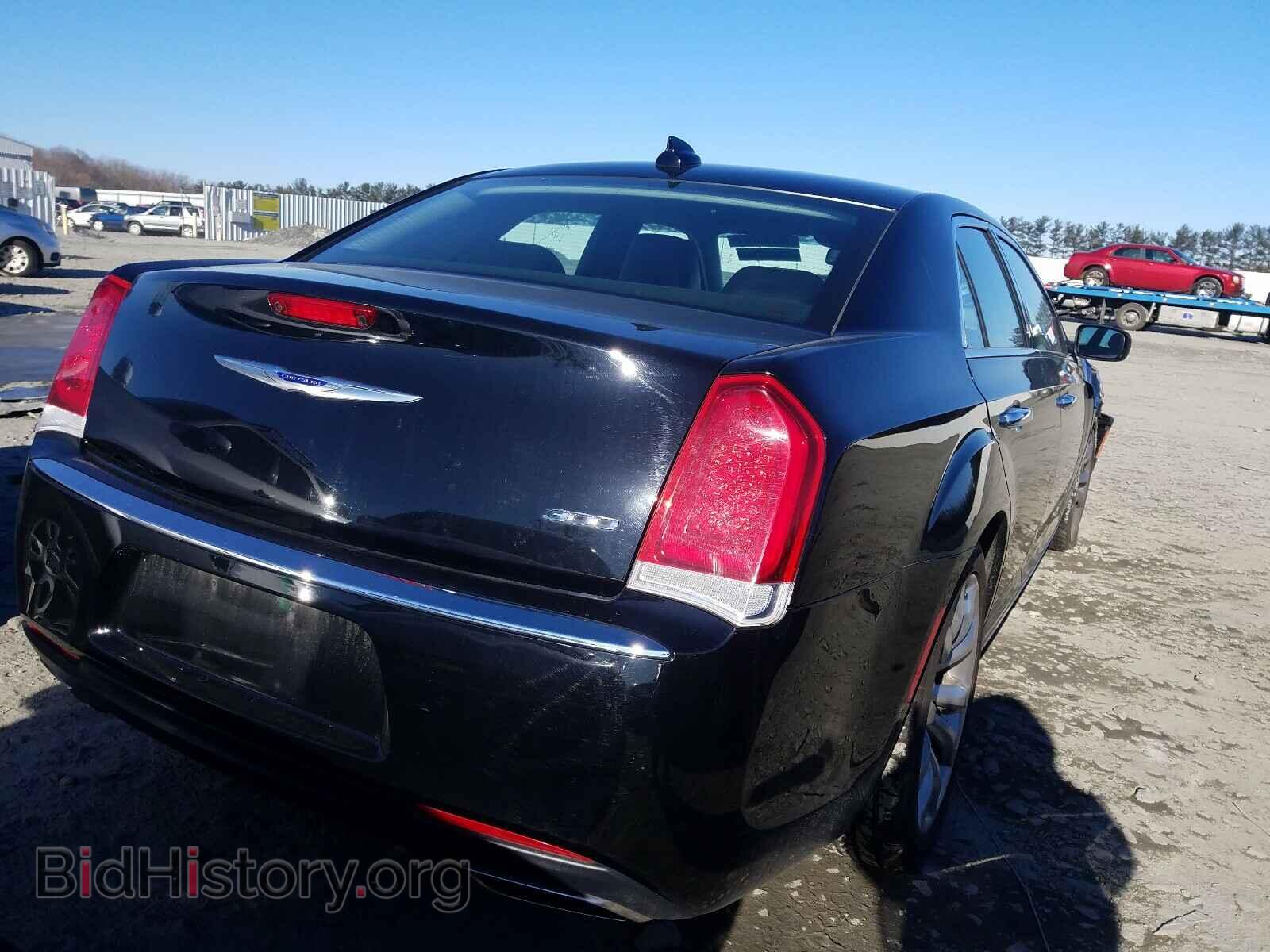 2019 CHRYSLER 300 - VIN: 2C3CCAEG1KH687153 - Фото 4