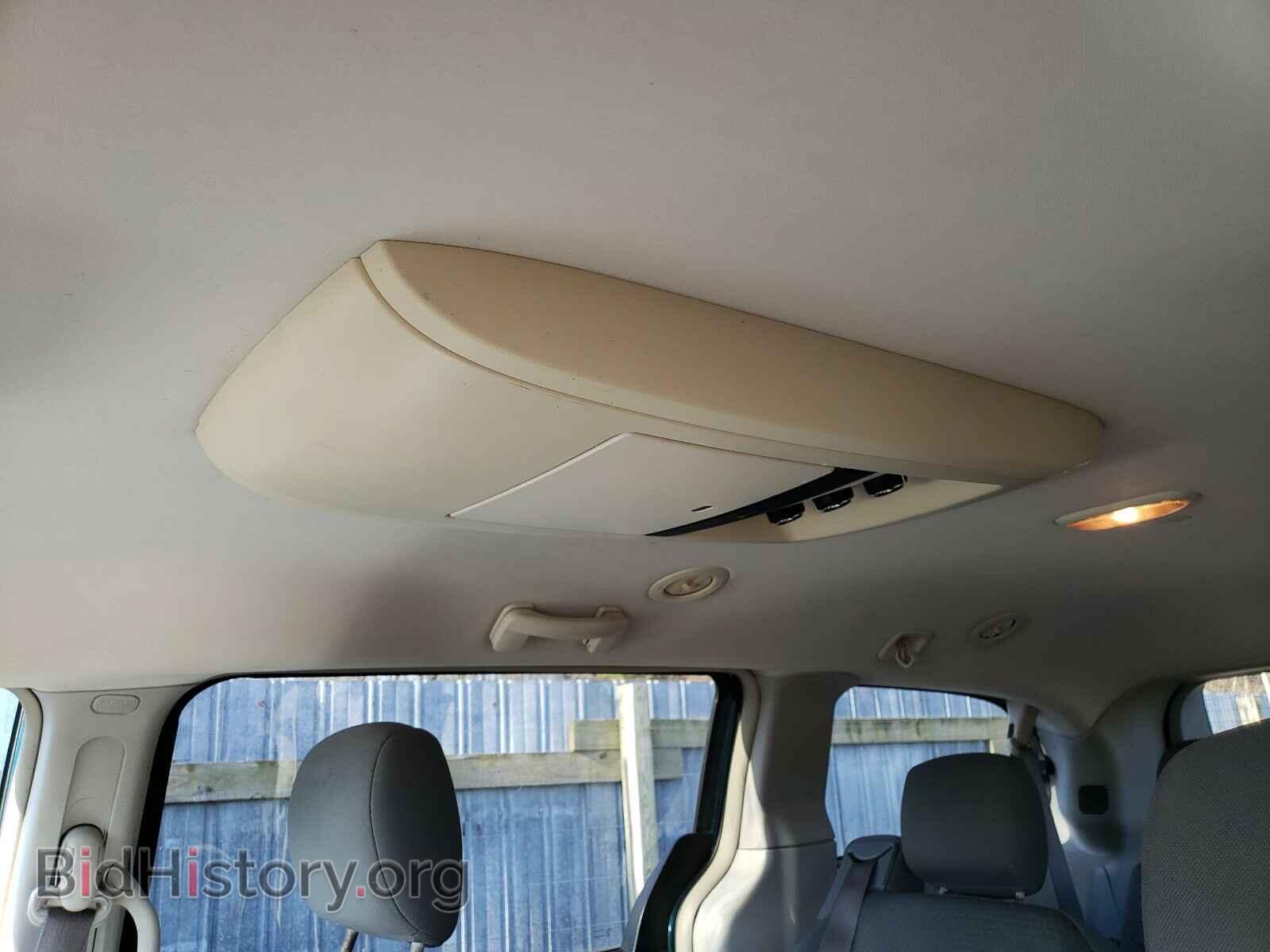2009 CHRYSLER MINIVAN - VIN: 2A8HR44E99R597022 - Фото 9