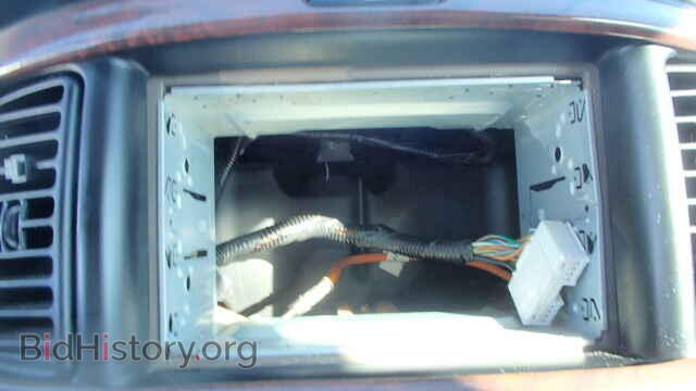 2002 MAZDA TRIBUTE - VIN: 4F2CU08122KM63098 - Фото 10