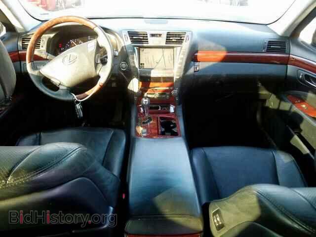 2007 LEXUS LS460 - VIN: JTHGL46F275004667 - Photo 9