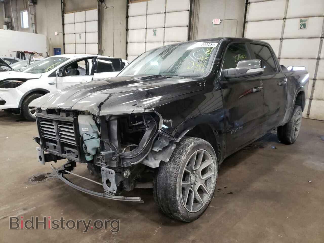 2019 RAM 1500 - VIN: 1C6SRFJT7KN908680 - Фото 2