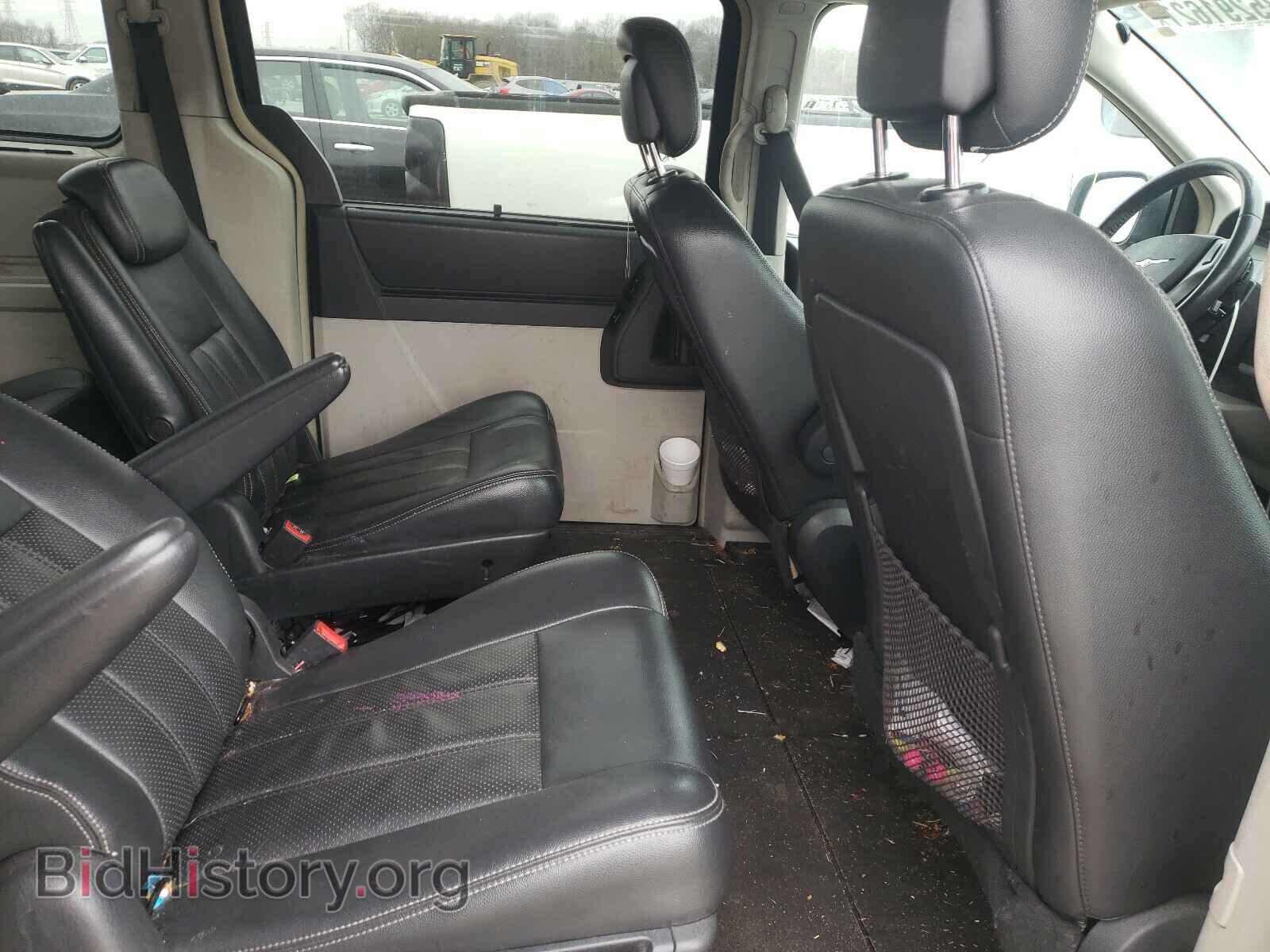 2010 CHRYSLER MINIVAN - VIN: 2A4RR8DX5AR496014 - Фото 6