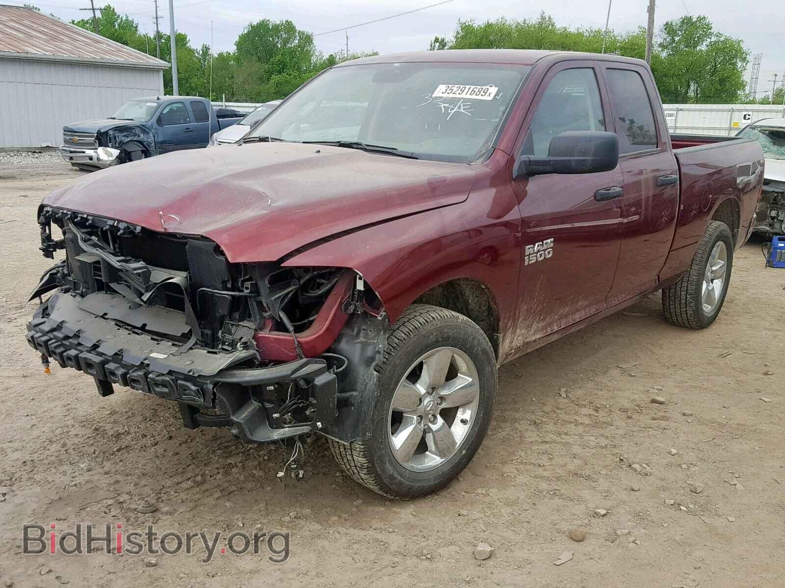 2018 RAM 1500 ST - VIN: 1C6RR7FG2JS308701 - Фото 2