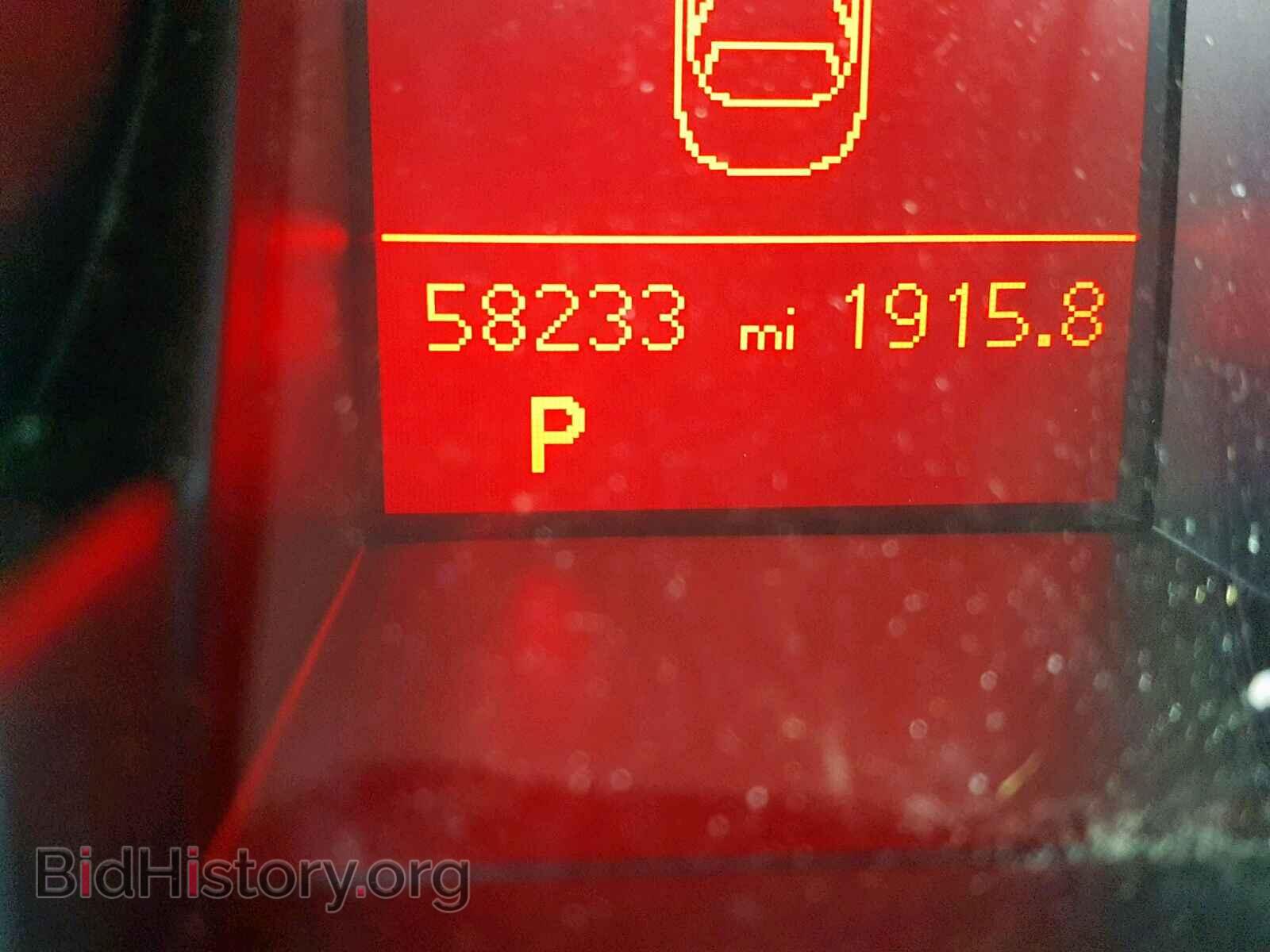 2010 AUDI A5 PREMIUM - VIN: WAULFAFH0AN008180 - Фото 8