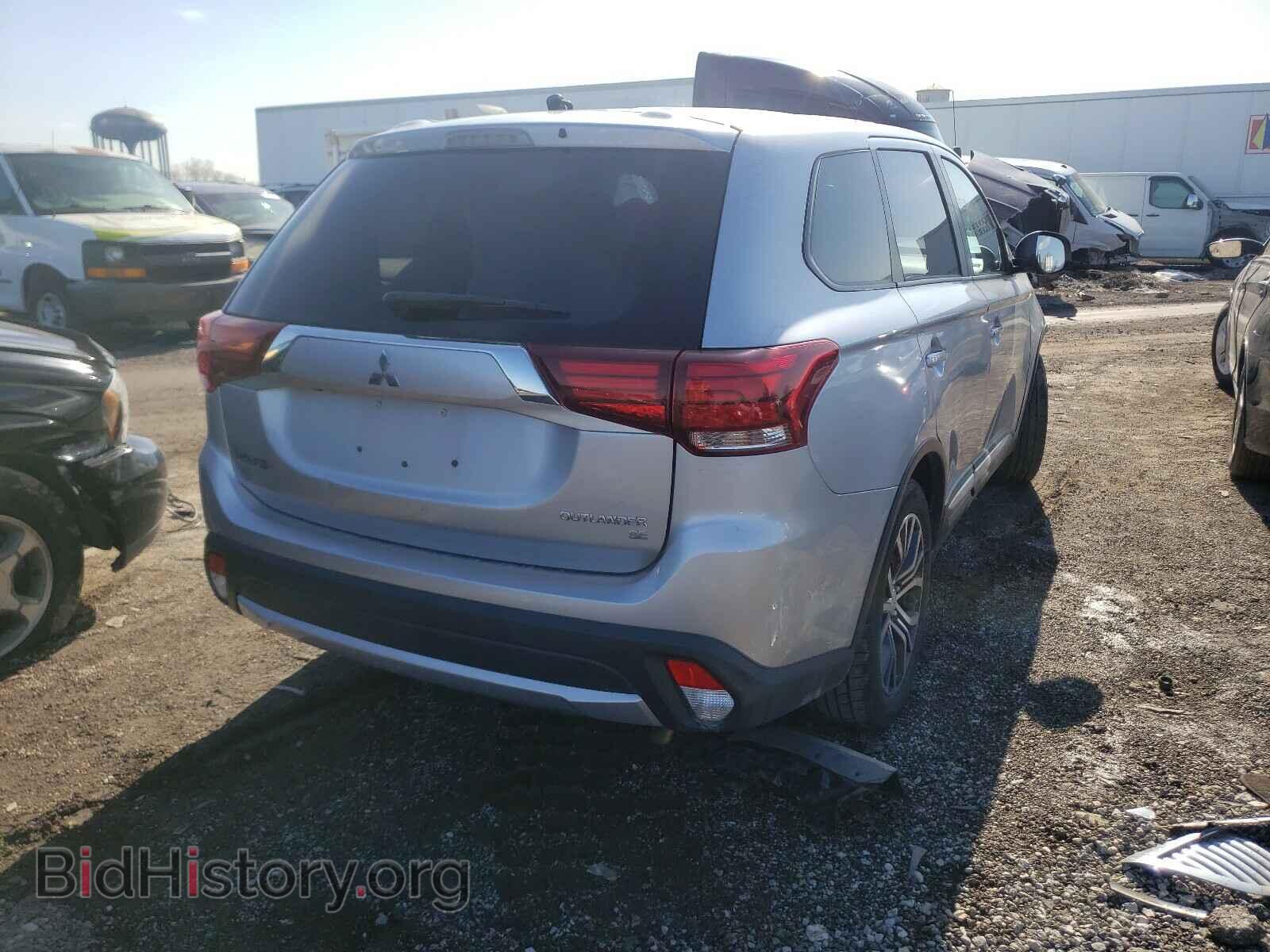 2016 MITSUBISHI OUTLANDER - VIN: JA4AD3A39GZ004096 - Фото 4