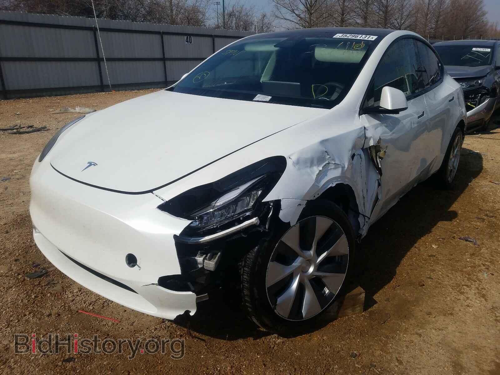 2020 TESLA MODEL Y - VIN: 5YJYGDEE5LF039716 - Фото 2