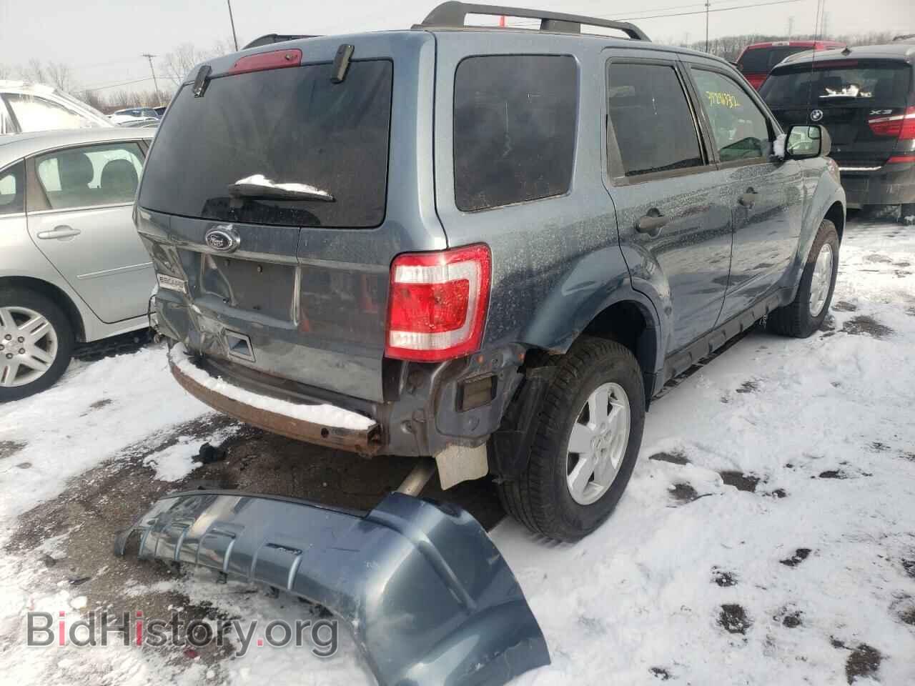 2010 FORD ESCAPE - VIN: 1FMCU0D72AKC15891 - Фото 4