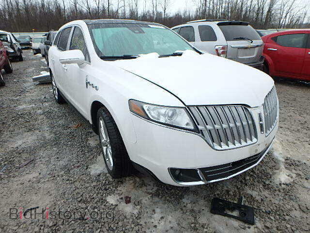 Photo 2LMHJ5AT3ABJ10756 - LINCOLN MKT 2010